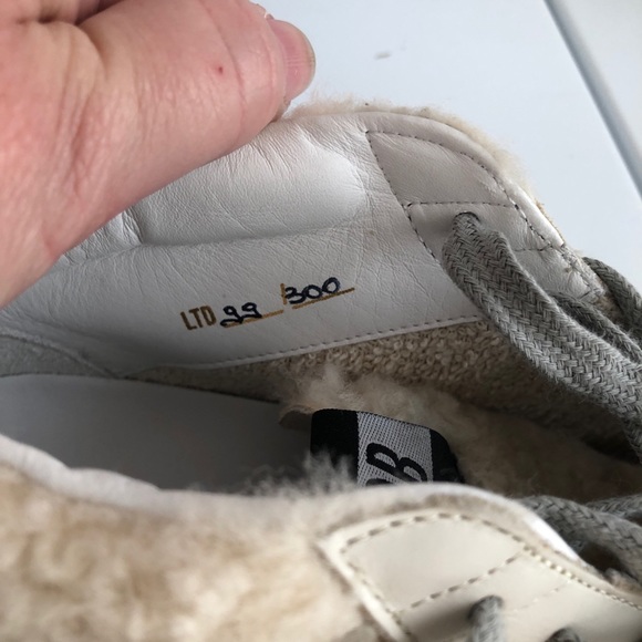 SOLD - Golden Goose shearling midstars - Picture 4 of 10